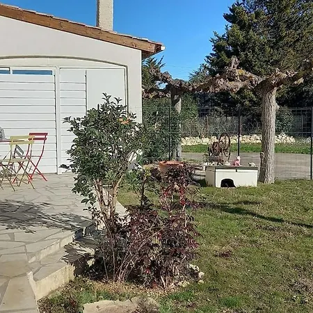 Studio Et Son Jardin Privatif 아파트 *
